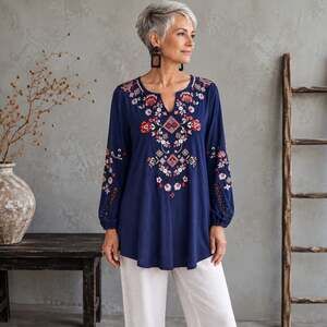 Soft Surroundings Blue Knit Embroidered Knit Top X Small
